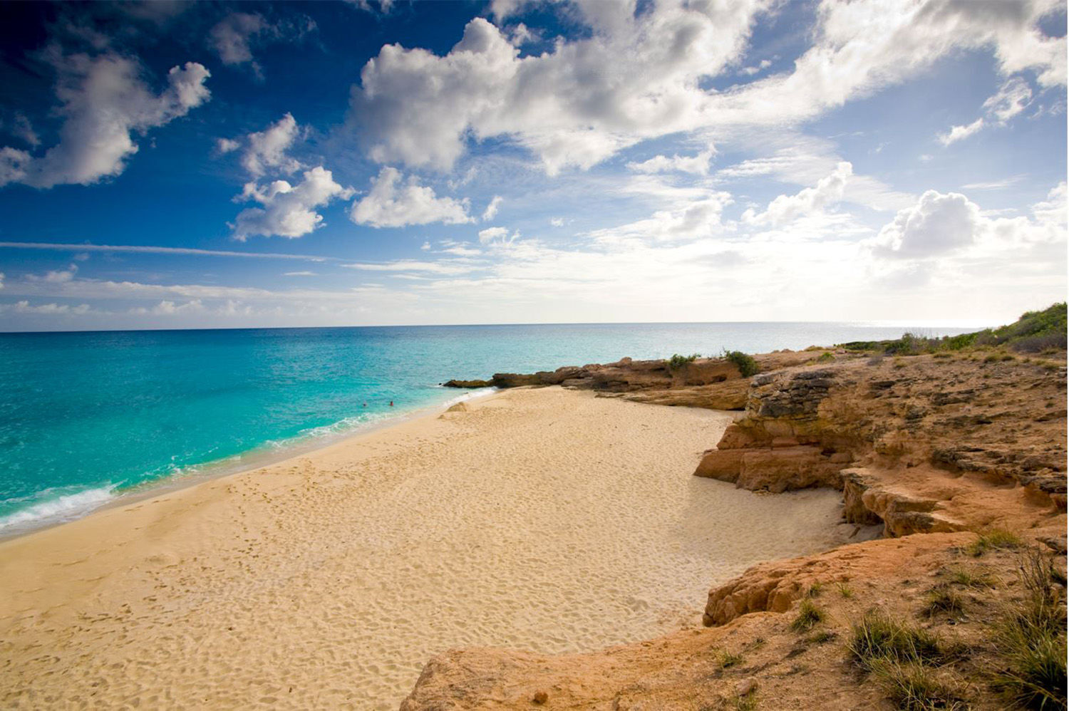 Sea, sand, sun and more in Sint Maarten / St. Martin